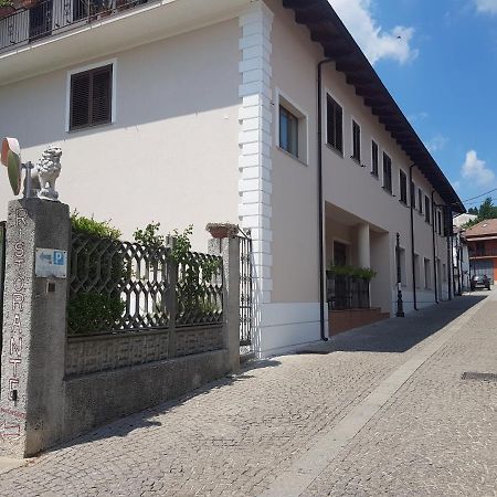 Hotel Ristorante Degli Amici Mongiana Ngoại thất bức ảnh
